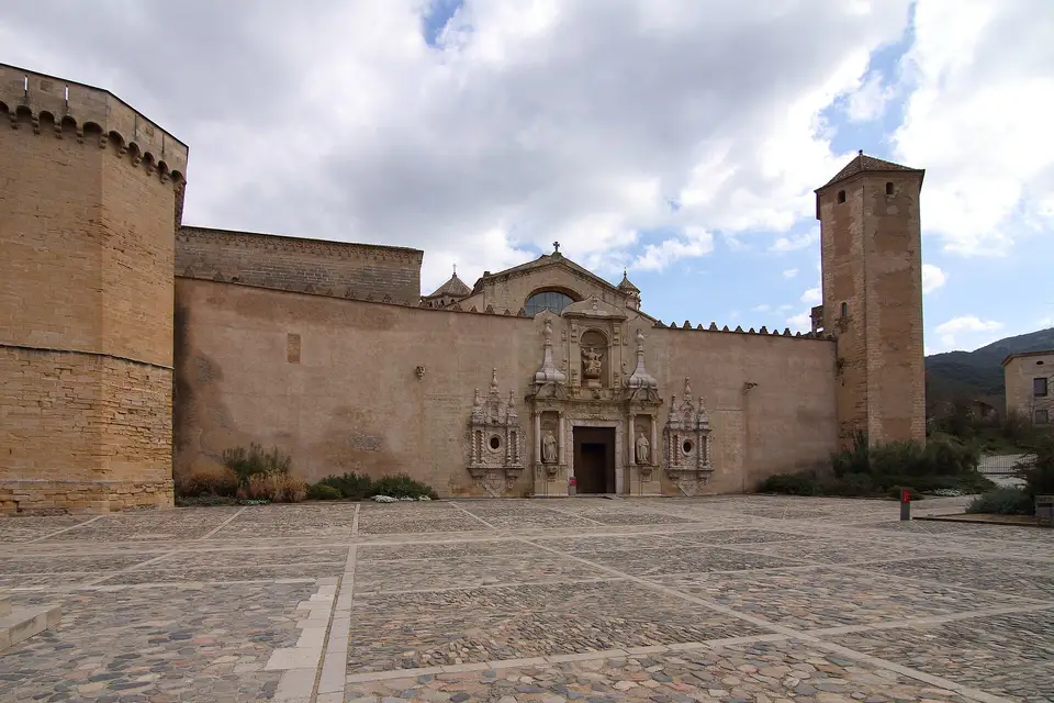 Poblet and Santes Creus monasteries, Barcelona